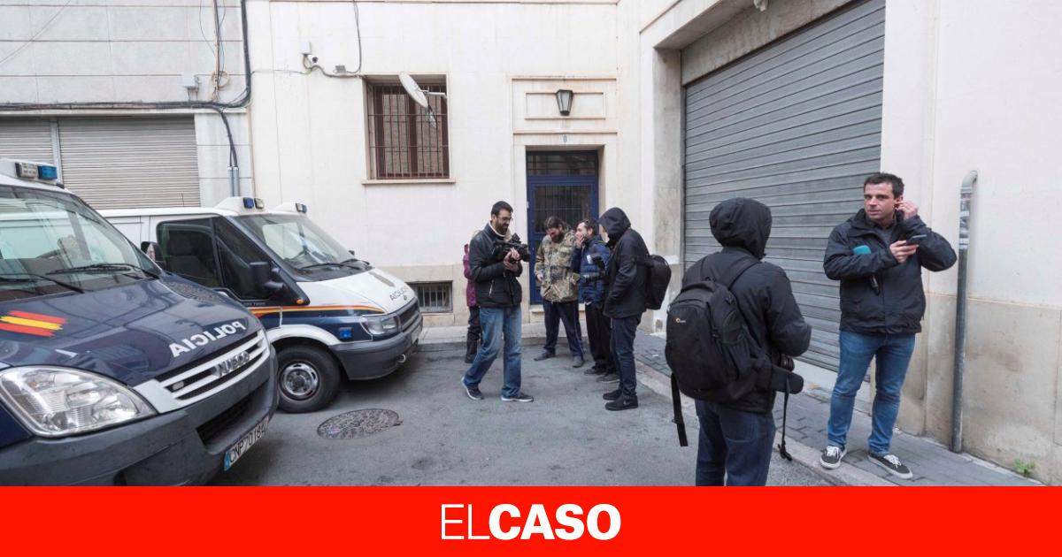 Encuentran A Una Mujer Semidesnuda Muerta En Una Calle De Lorca