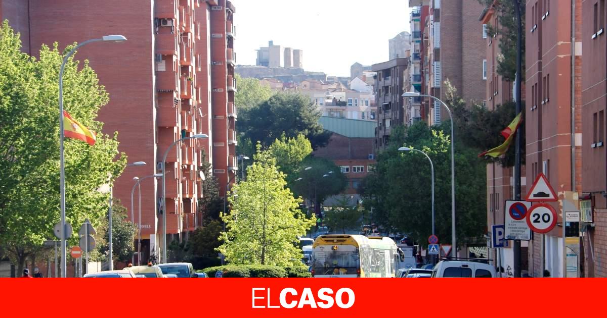 Brutal Pelea A Cuchilladas En La Mariola De Lleida Un Apu Alado Y