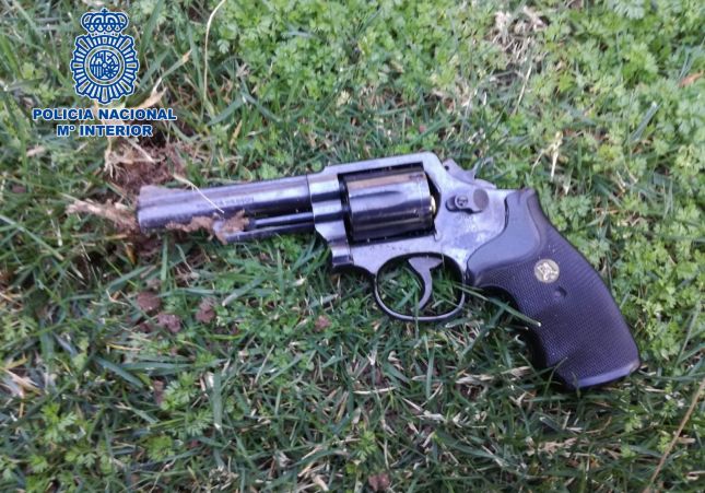 Marihuana revolver Policia Nacional Marihuana revolver Policia Nacional