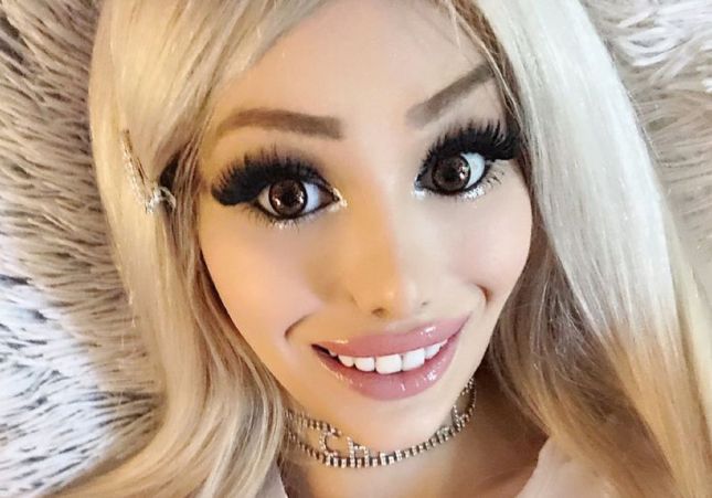 videos de la barbie humana