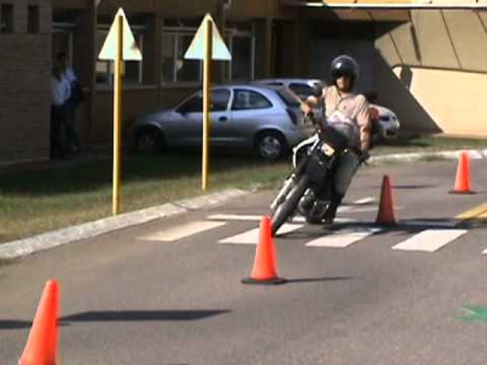 Examen conducir moto / Youtube Examen conducir moto / Youtube
