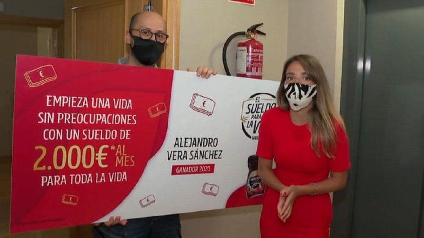 alejandro vera sou Nescafe alejandro vera sou Nescafe