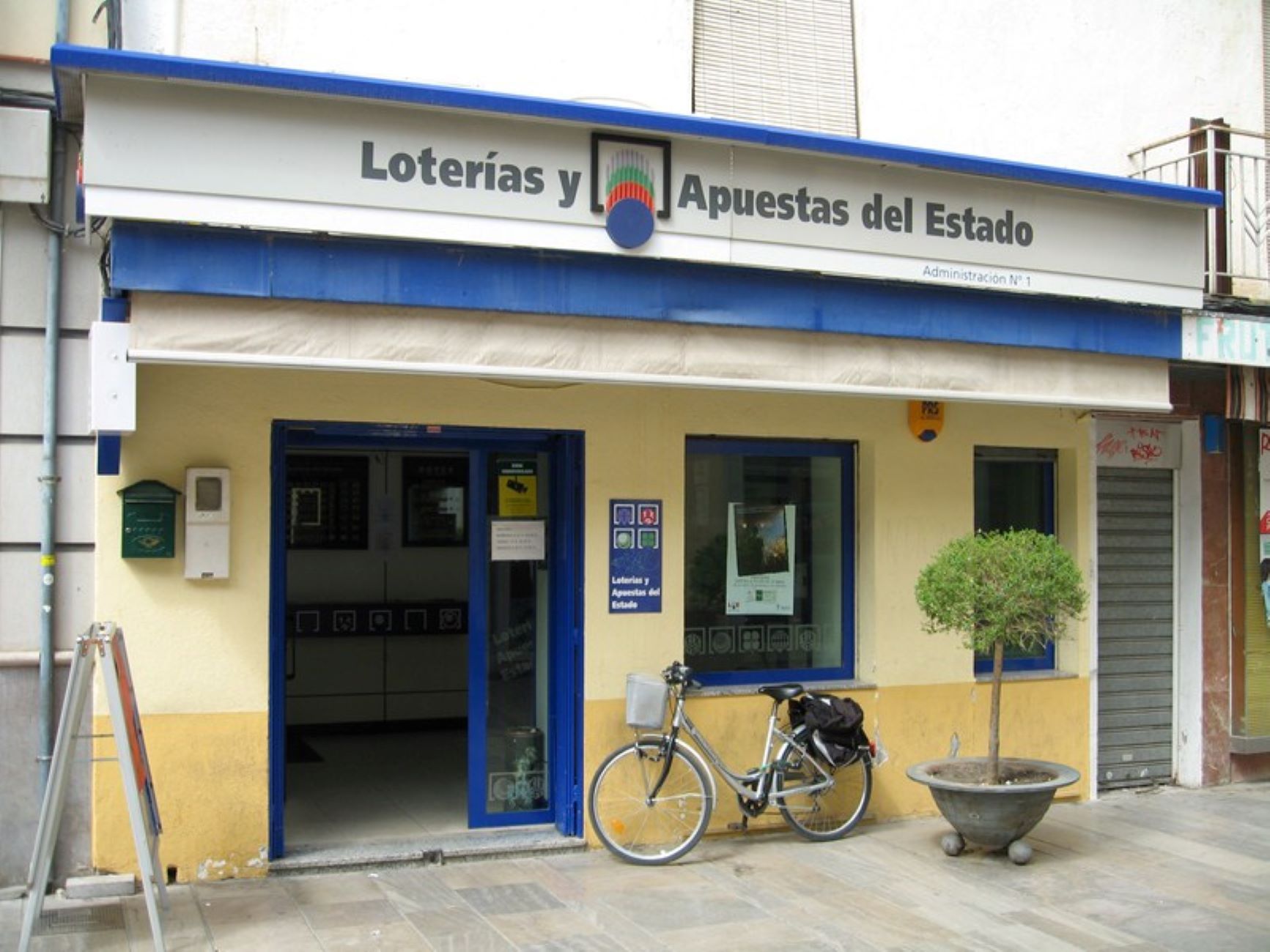 Administración de Loterías número 1 de Santa Fe Granada / Loterías y Apuestas del Estado Administración de Loterías número 1 de Santa Fe Granada / Loterías y Apuestas del Estado