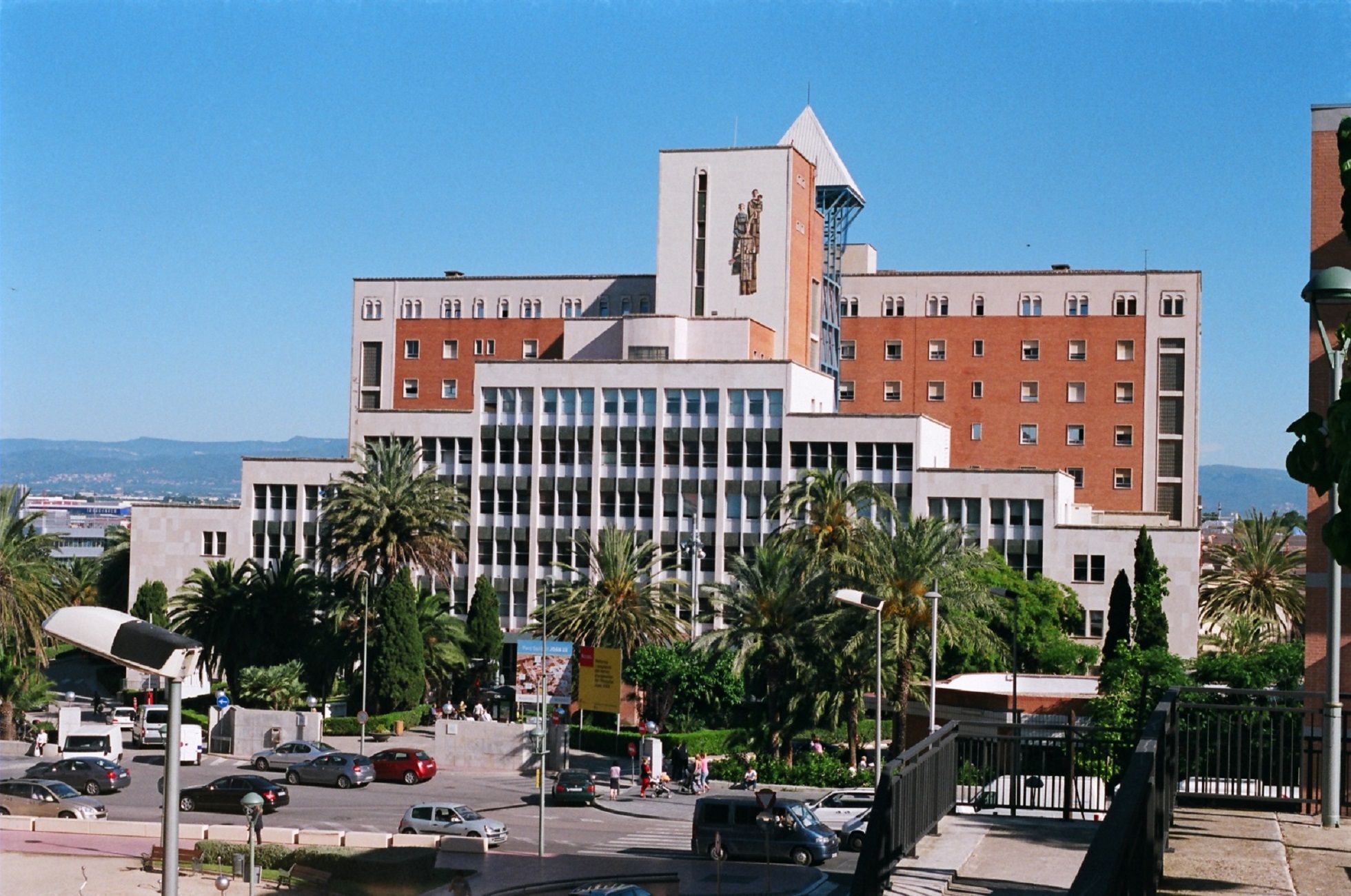 Hospital Joan XXIII de Tarragona / Xavier Allué Hospital Joan XXIII de Tarragona / Xavier Allué