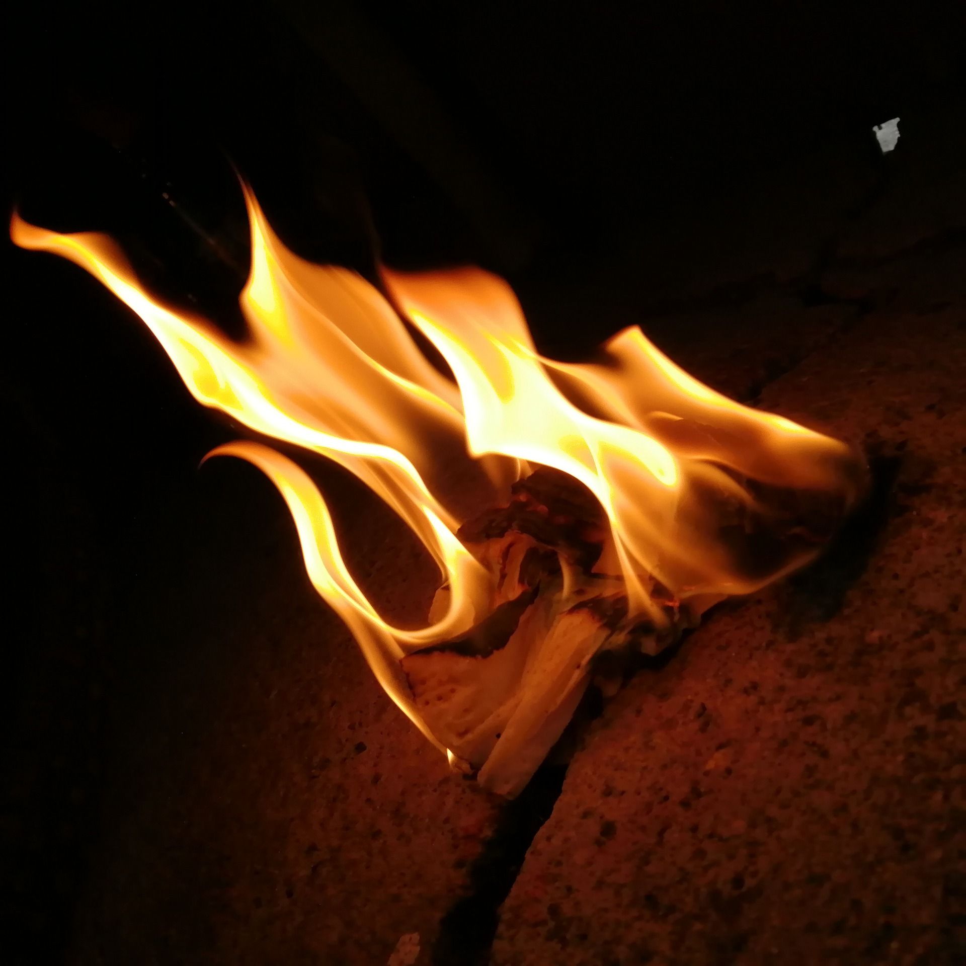 Fuego / Pixabay Fuego / Pixabay