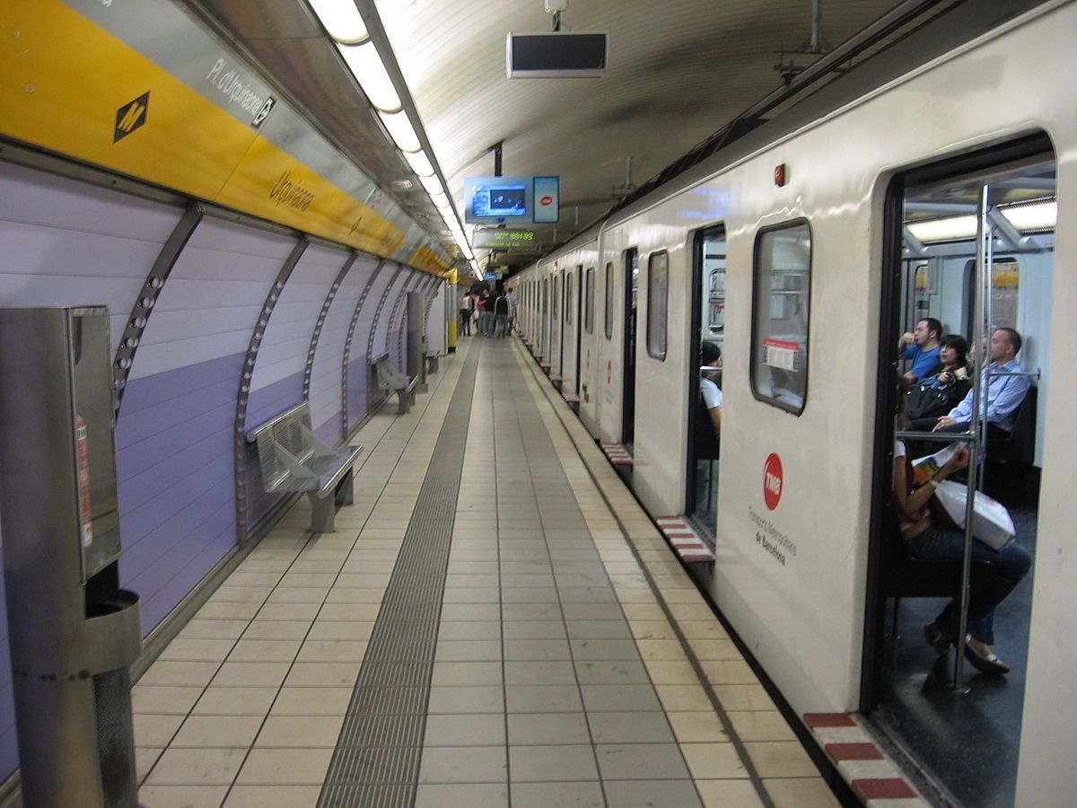 Estacion Urquinaona Metro Estacion Urquinaona Metro
