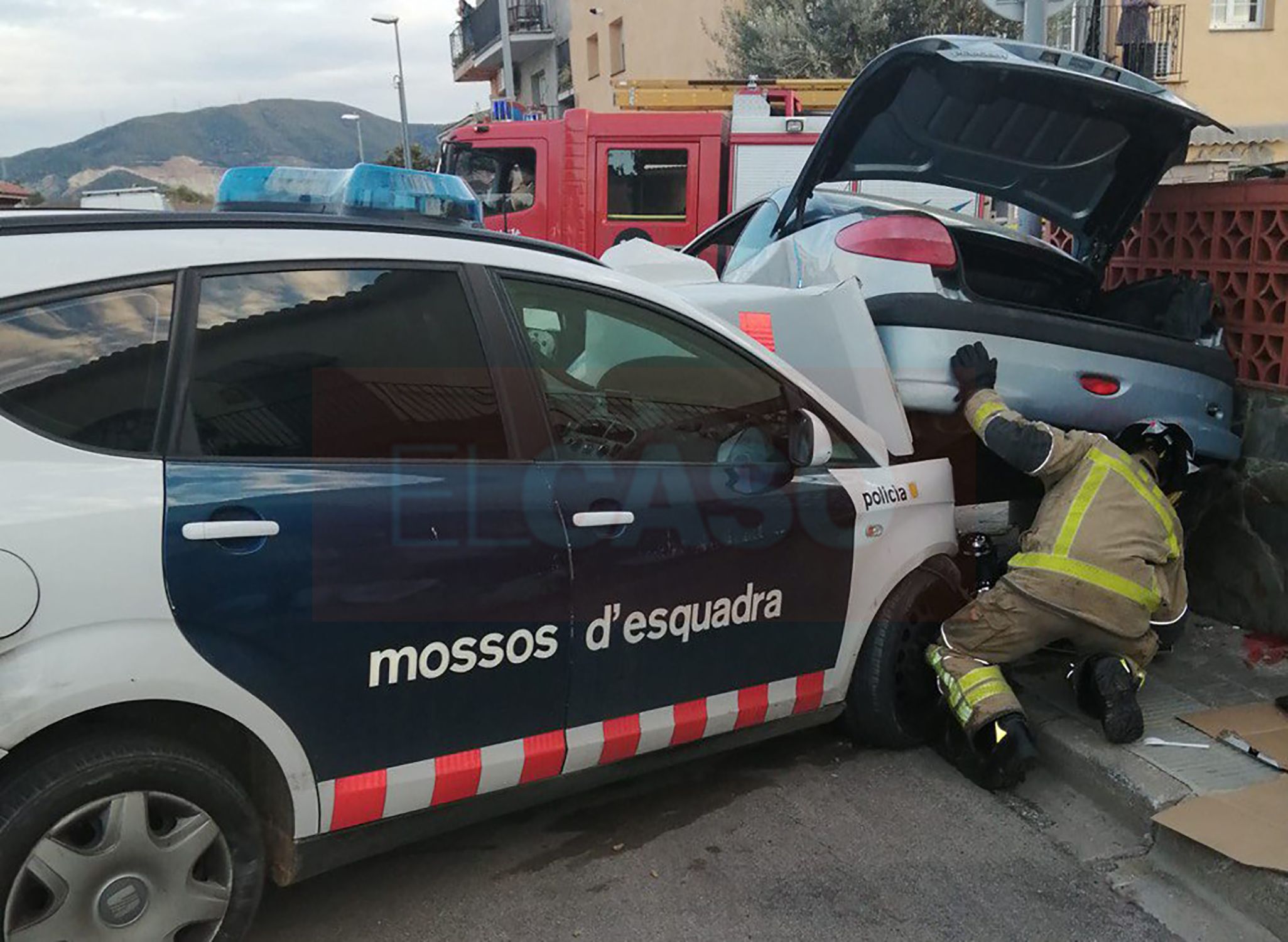 CocheMossos001