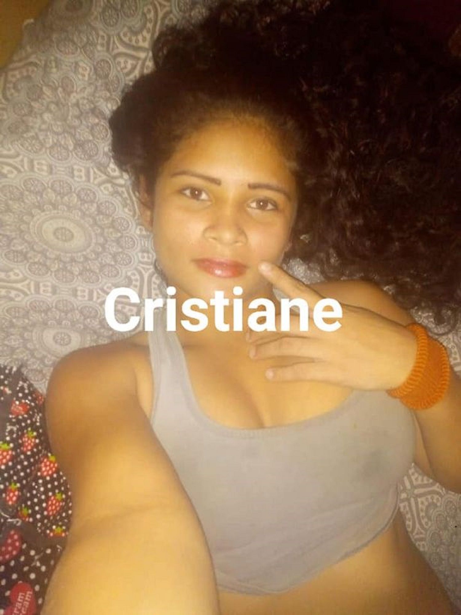 Cristiane Carvalho Guimaraes / Newsflash Cristiane Carvalho Guimaraes / Newsflash