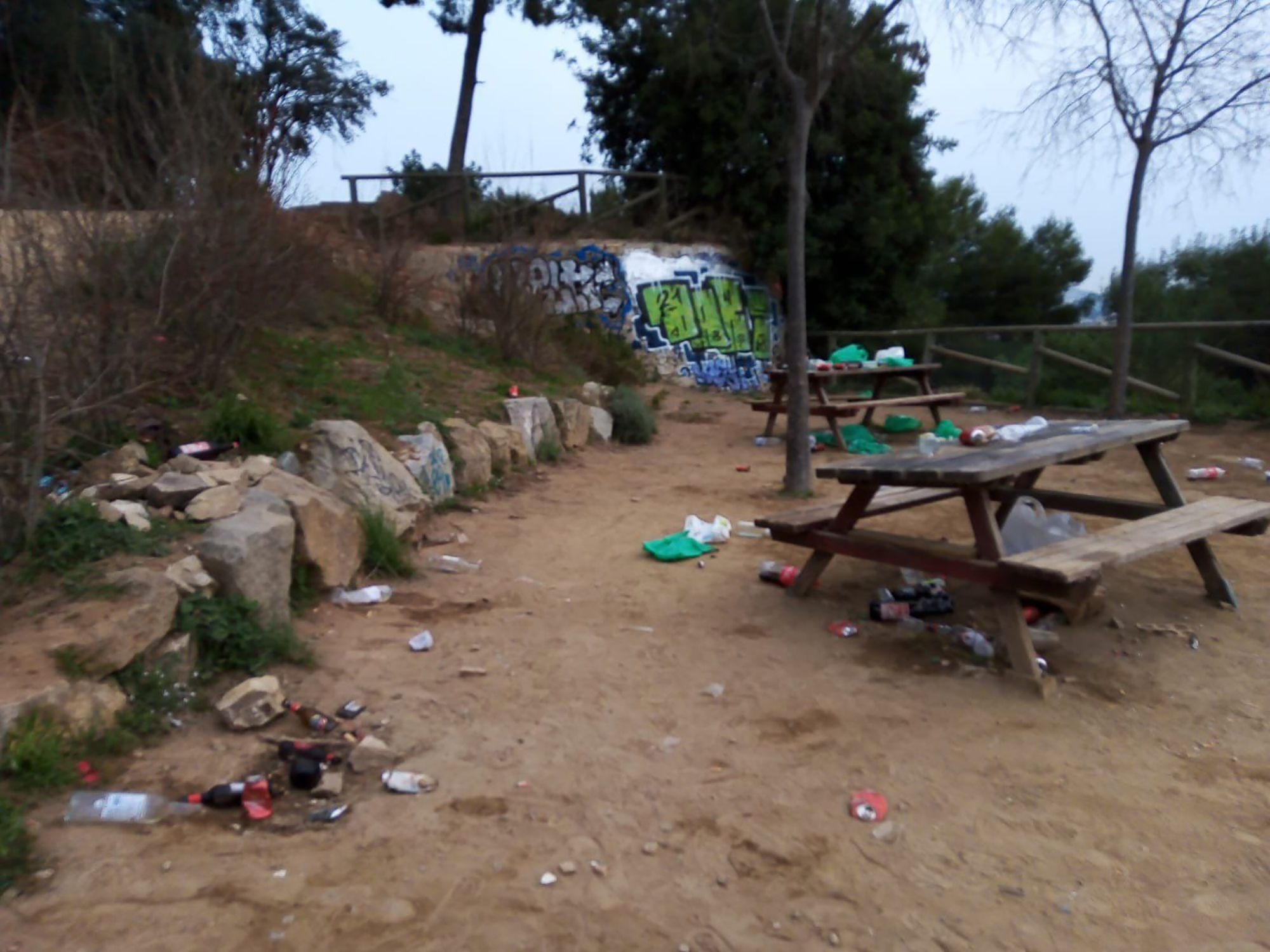 Parque Oreneta Botellon Barcelona 3