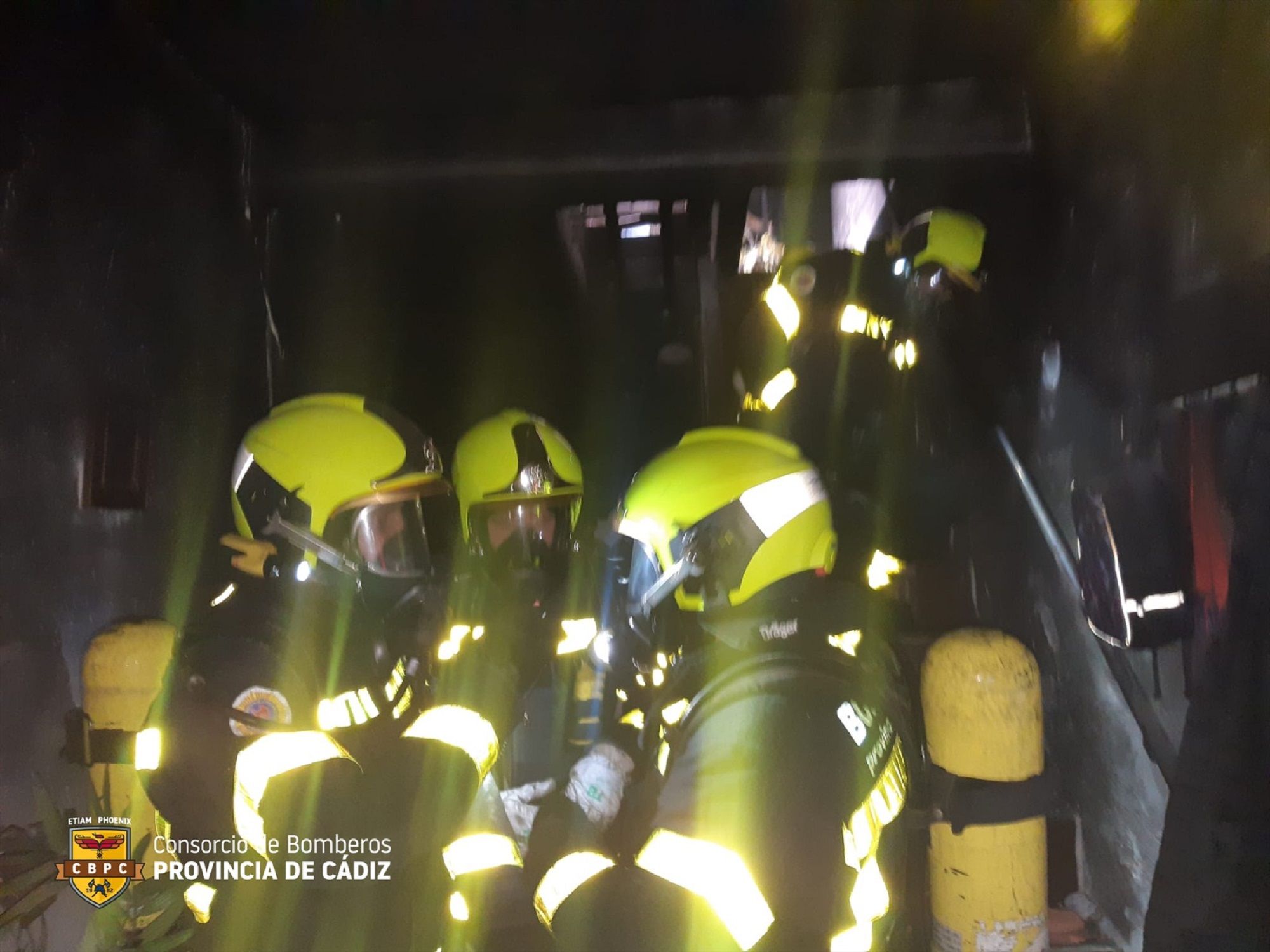 Incendio Puerto Santa María / Consorcio Bomberos Cádiz Incendio Puerto Santa María / Consorcio Bomberos Cádiz