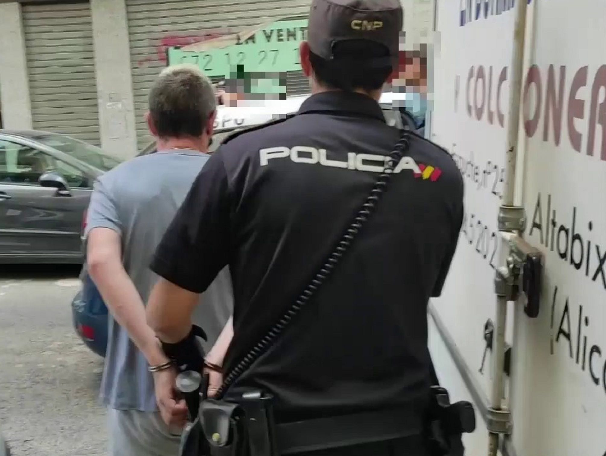 Detenció manilles|esposes / Policia Nacional