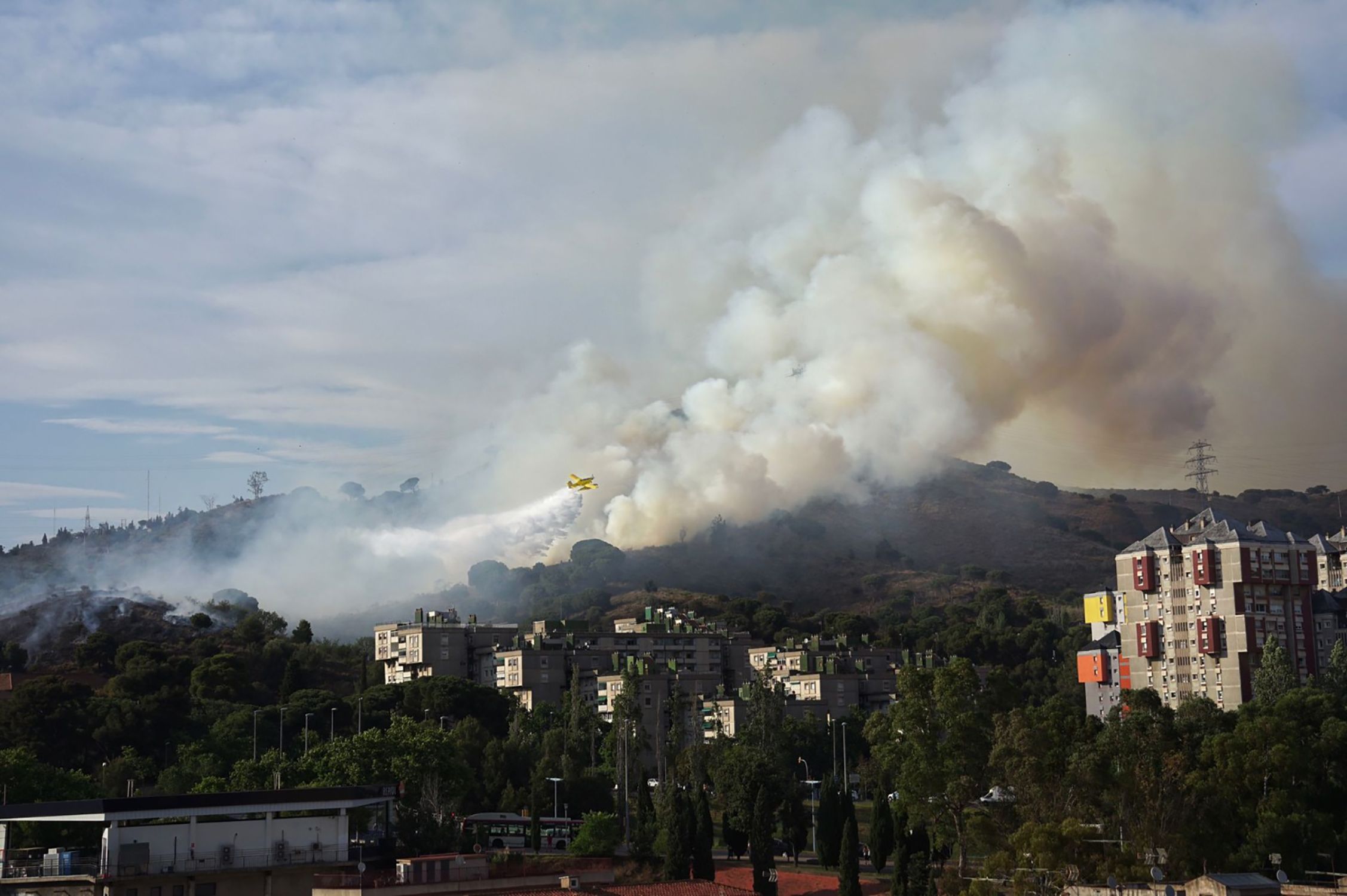 Incendio Collserola - Barcelona / Jon Díaz Incendio Collserola - Barcelona / Jon Díaz
