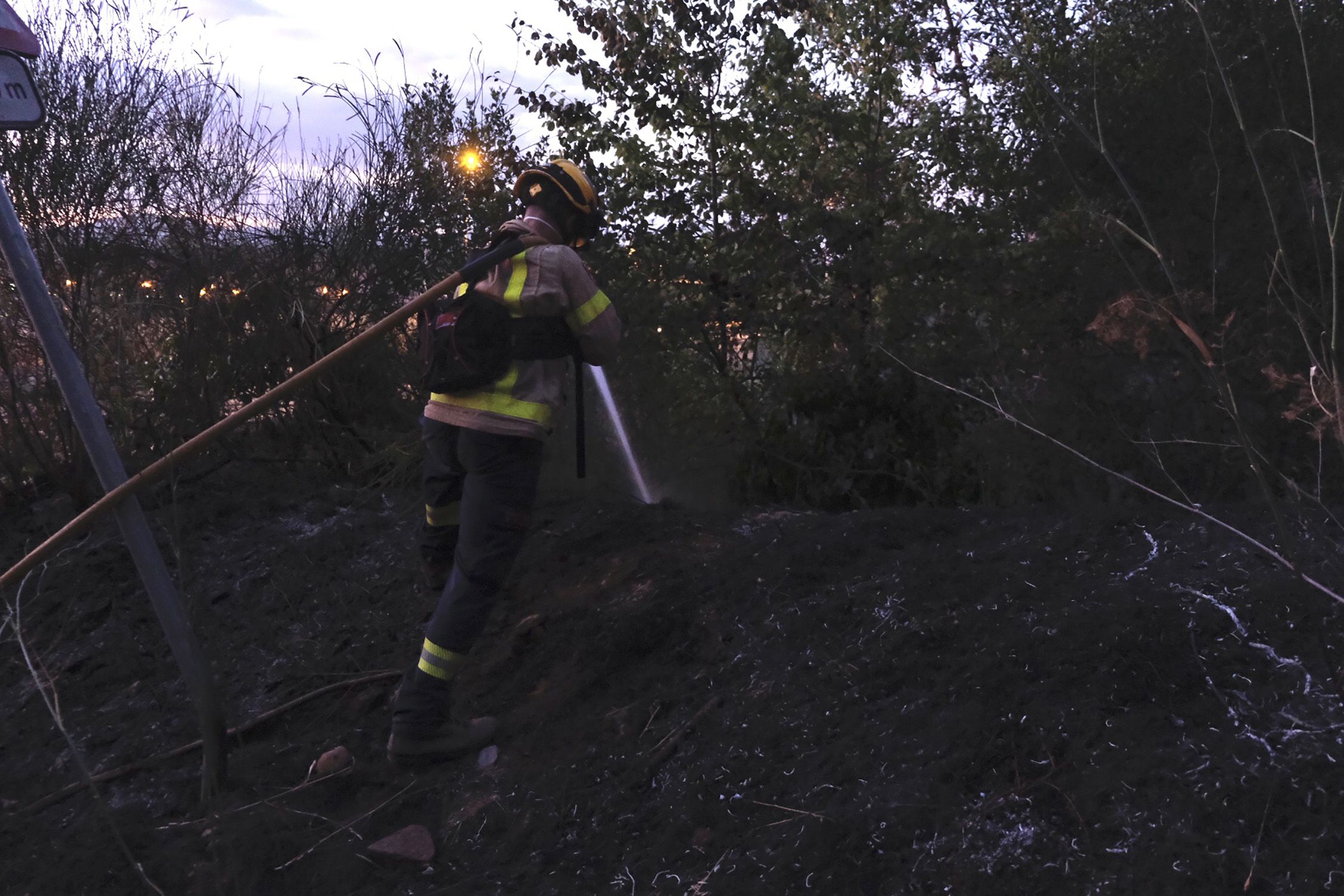 Incendi Forestal Martorell / Carlos Baglietto Incendi Forestal Martorell / Carlos Baglietto