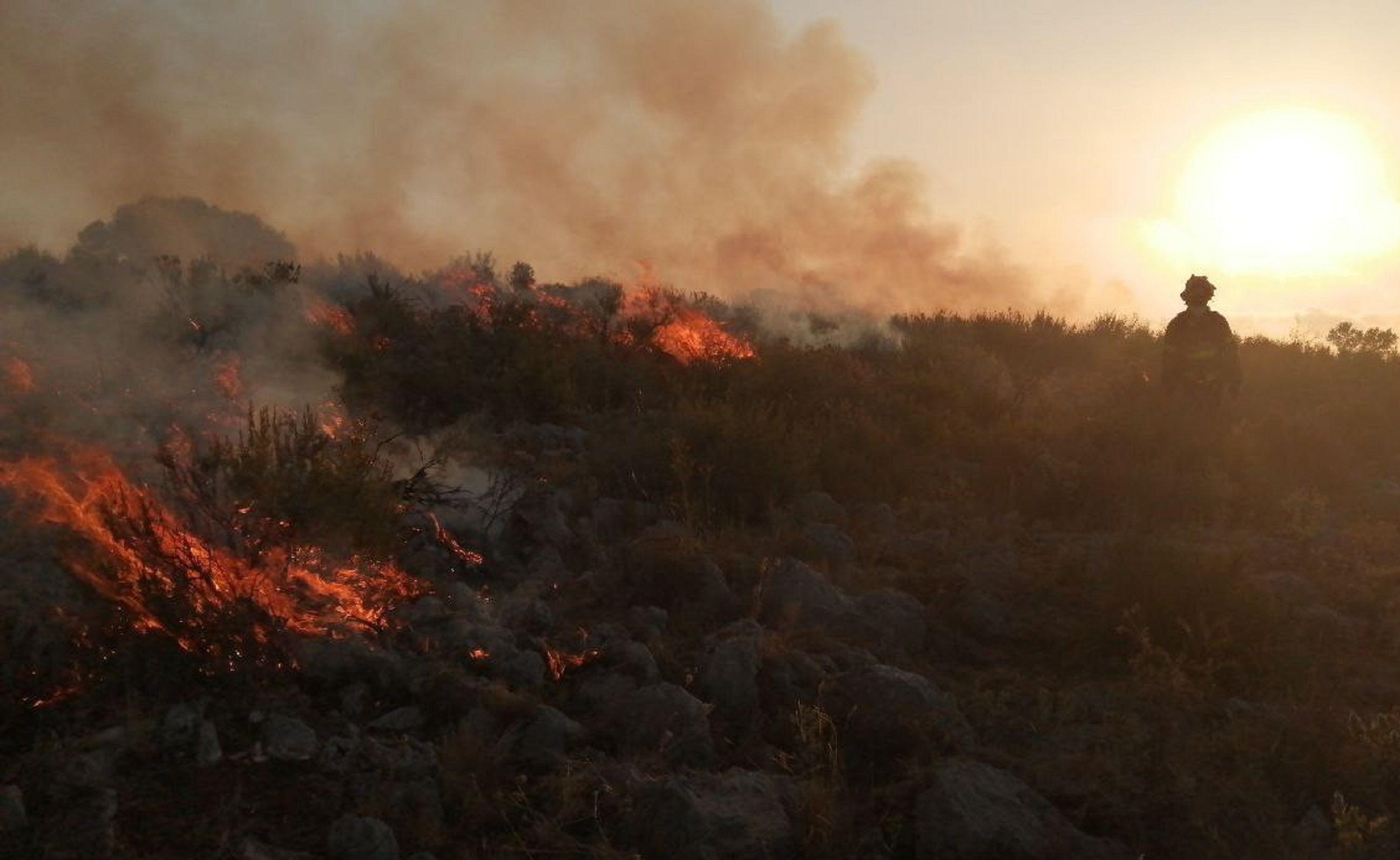 Incendio Torroella de Montgrí / Bomberos Incendio Torroella de Montgrí / Bomberos