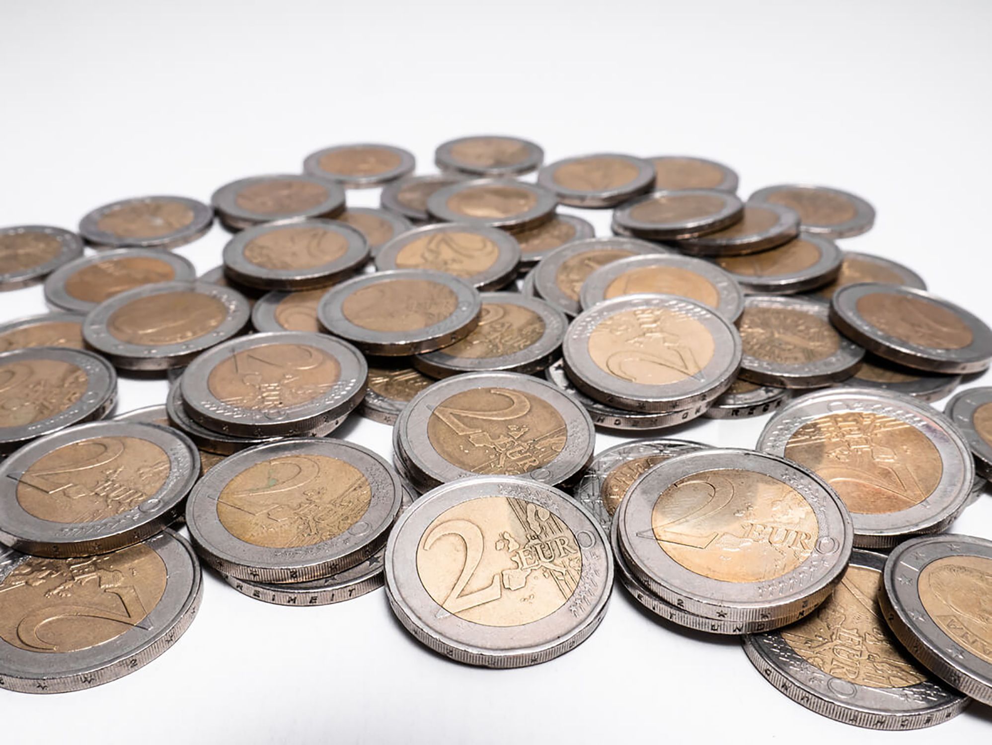 Las 27 nuevas monedas de 2 euros de 2022 más raras. ¡Alerta, ya valen
