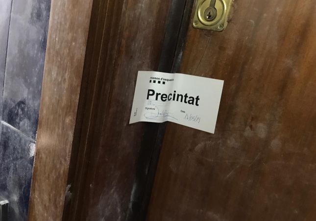 precinto puerta asesinato urgell precinto puerta asesinato urgell