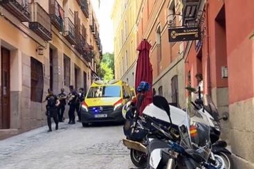 dona mata ganivetades arma blanca parella xicota madrid dona mata ganivetades arma blanca parella xicota madrid