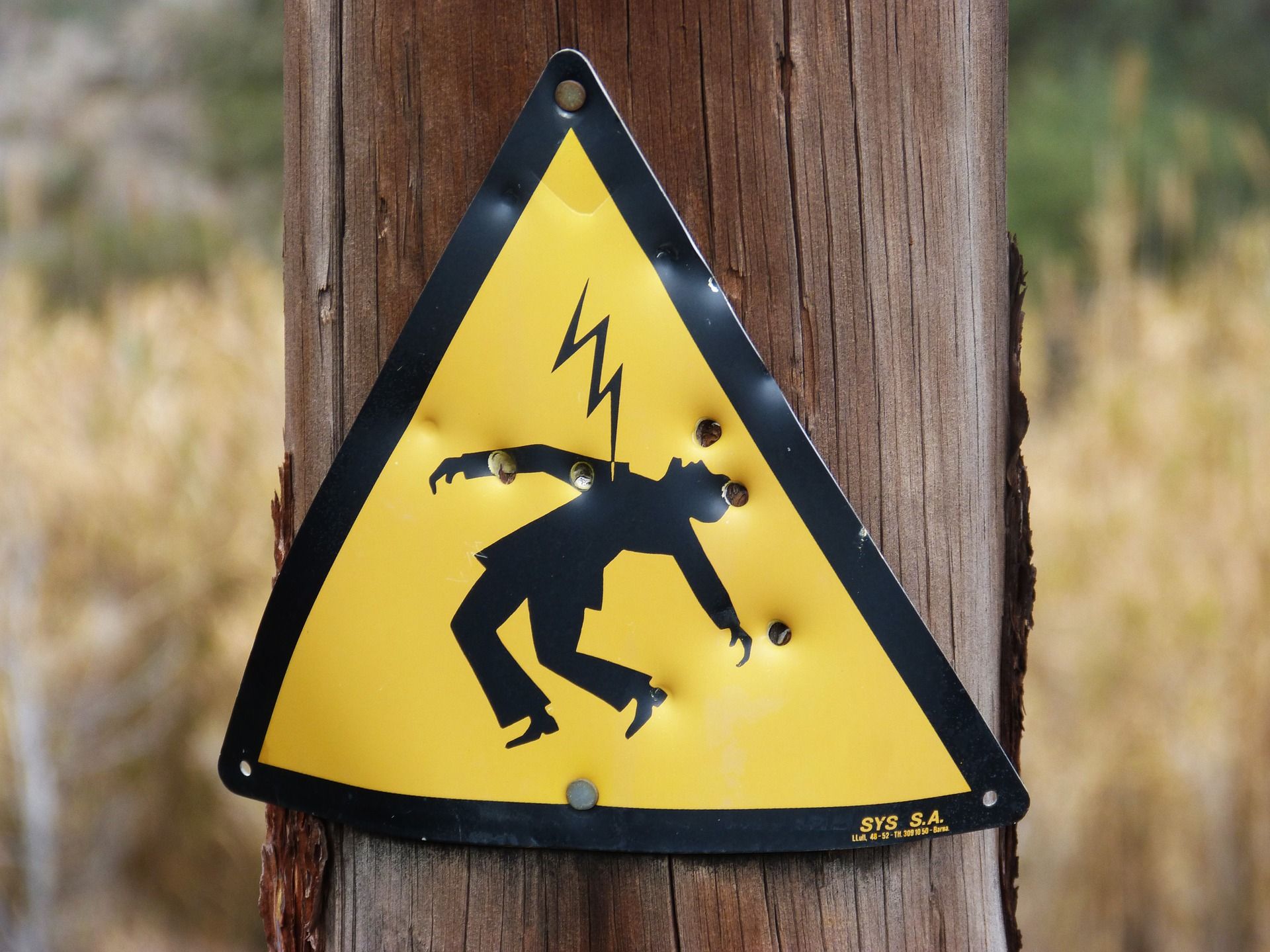 senyal electrocució - pixabay