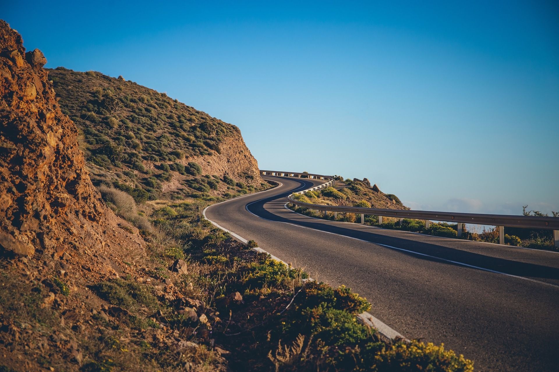 carretera muntanya - pixabay