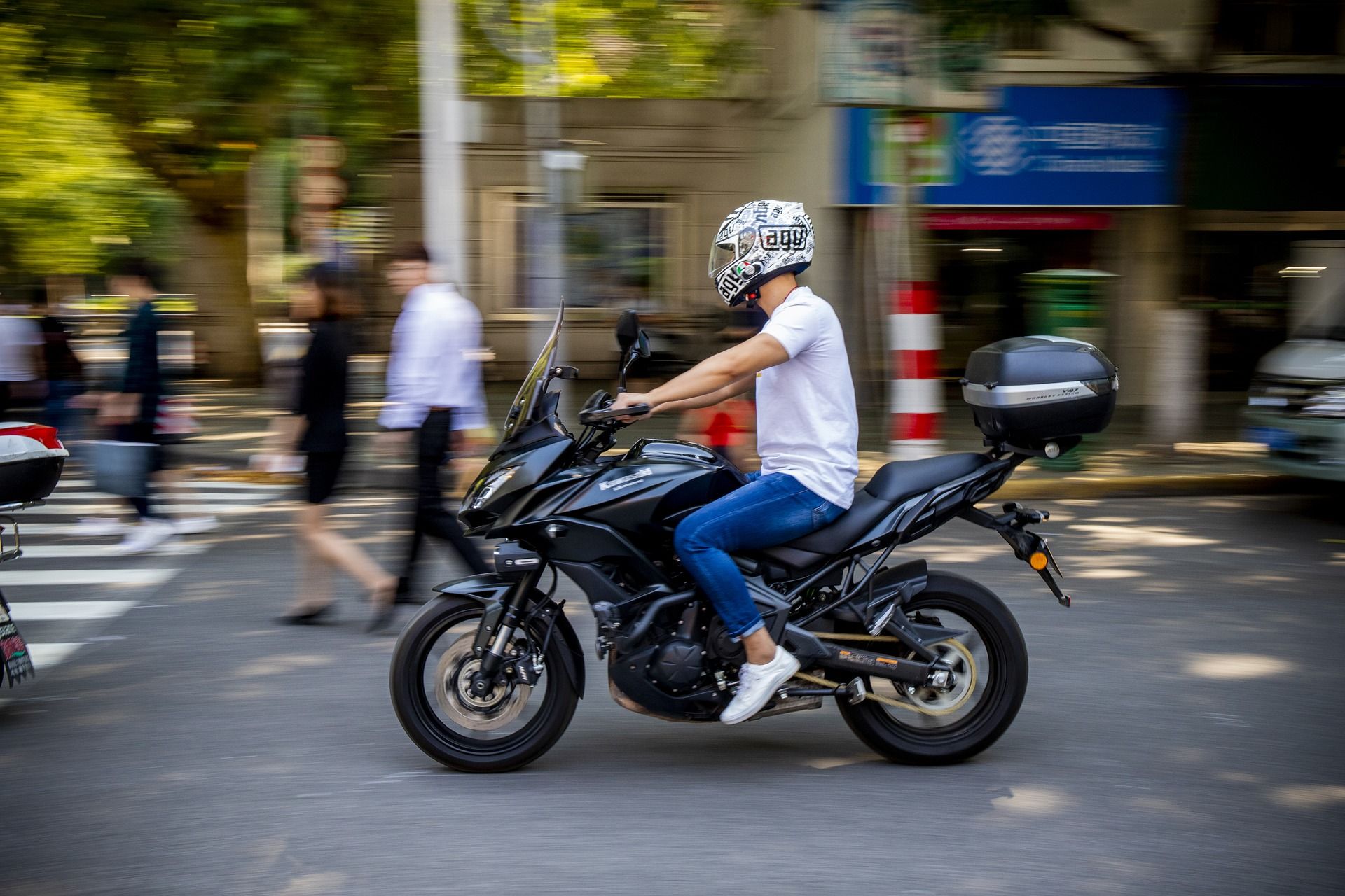 moto motorista - pixabay