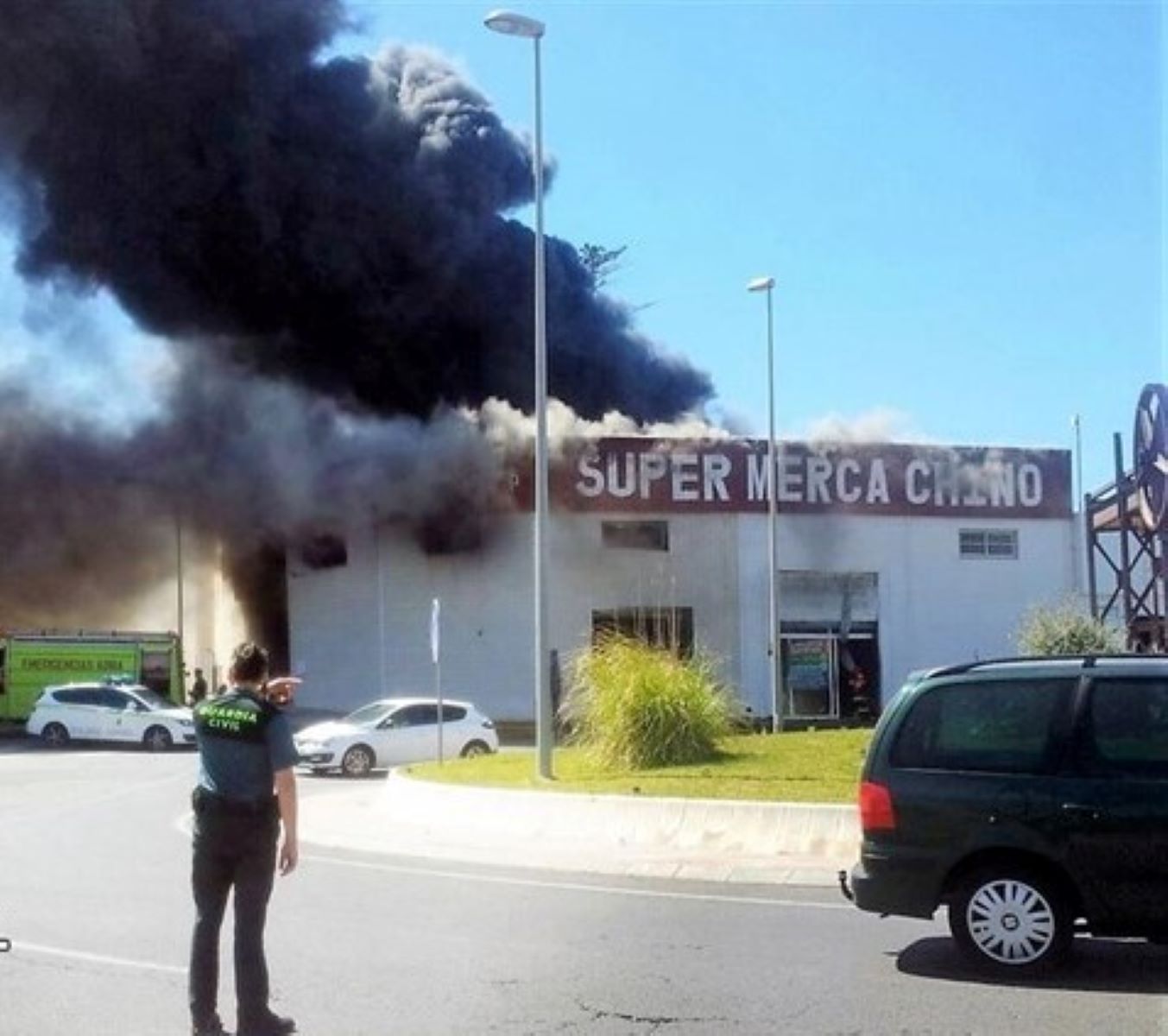 Incendi Súper Merca Chino Almeria_Guàrdia Civil