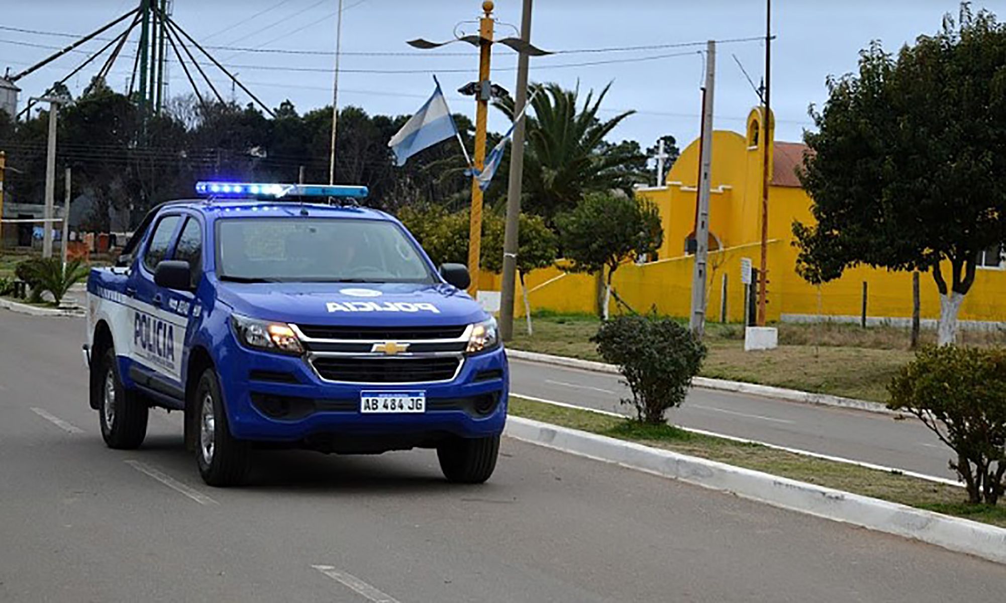 policia cordoba violacion
