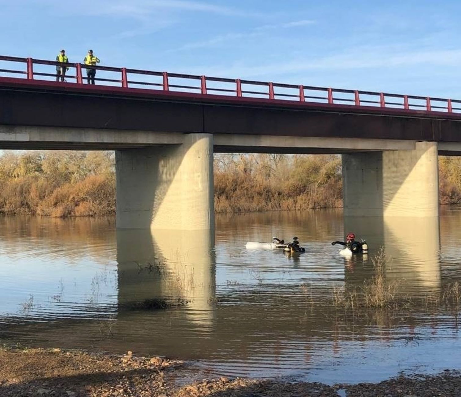 Accidente río Ebro A 126 Torres de Berrellén (Zaragoza) / Foto: Guardia Civil