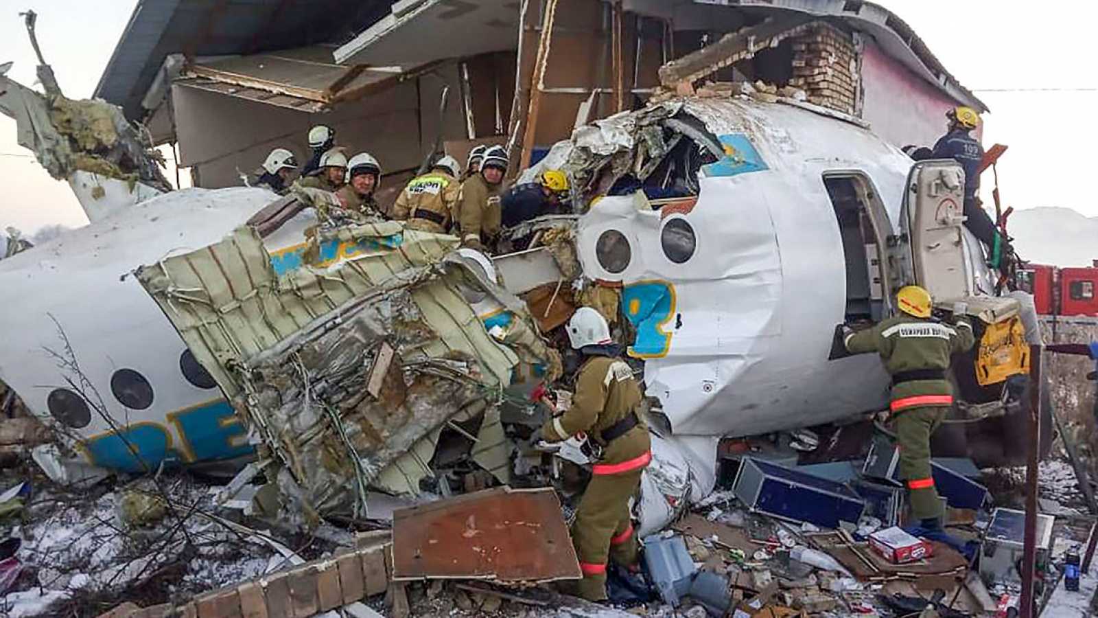 Accidente avión Kazajistán / Reuters