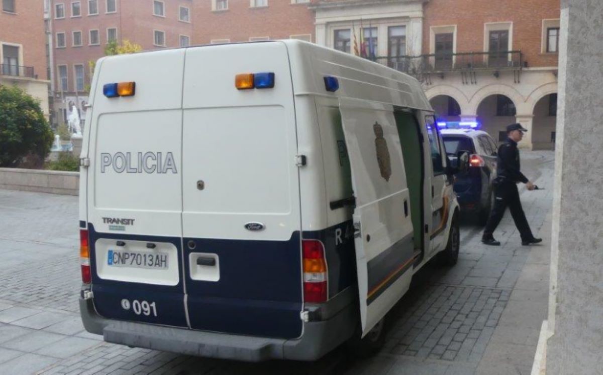 Vehiculo policial Teruel