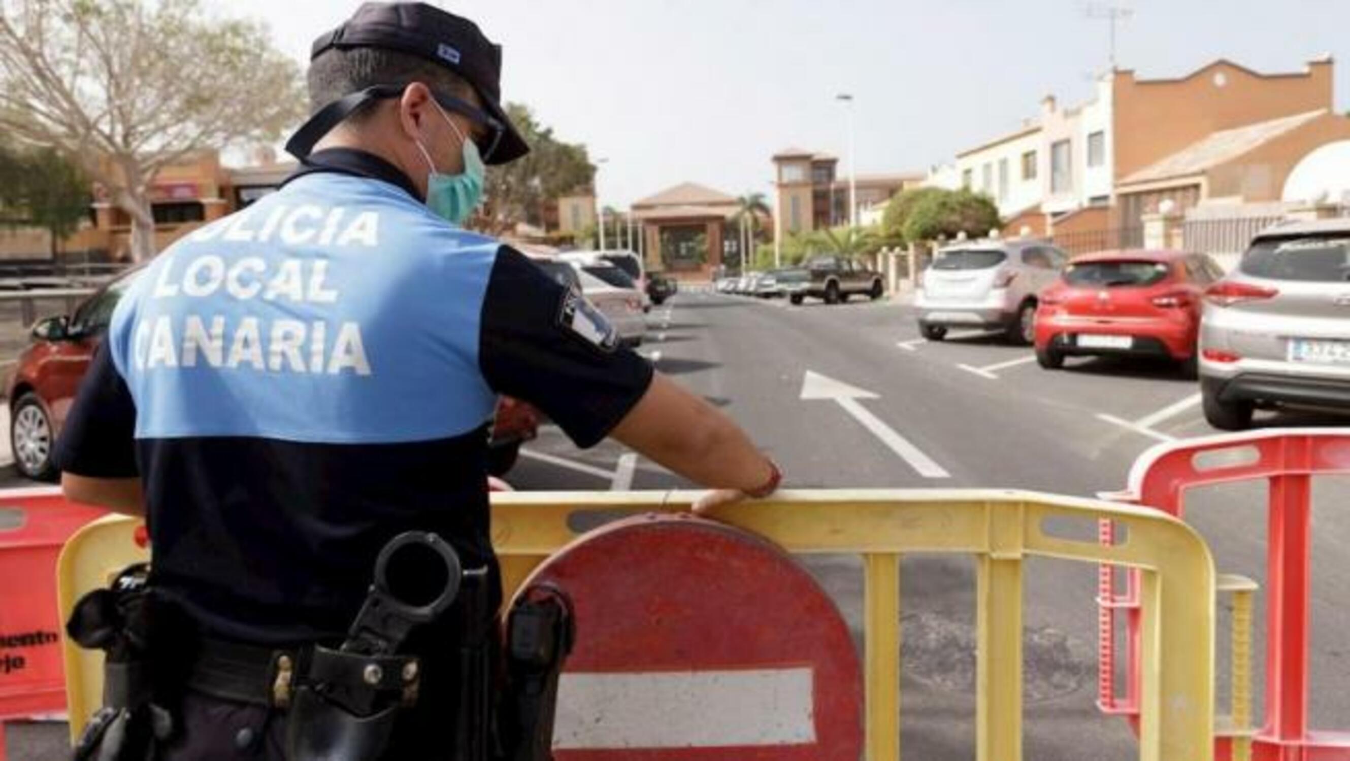 Policia local en Canarias / Efe