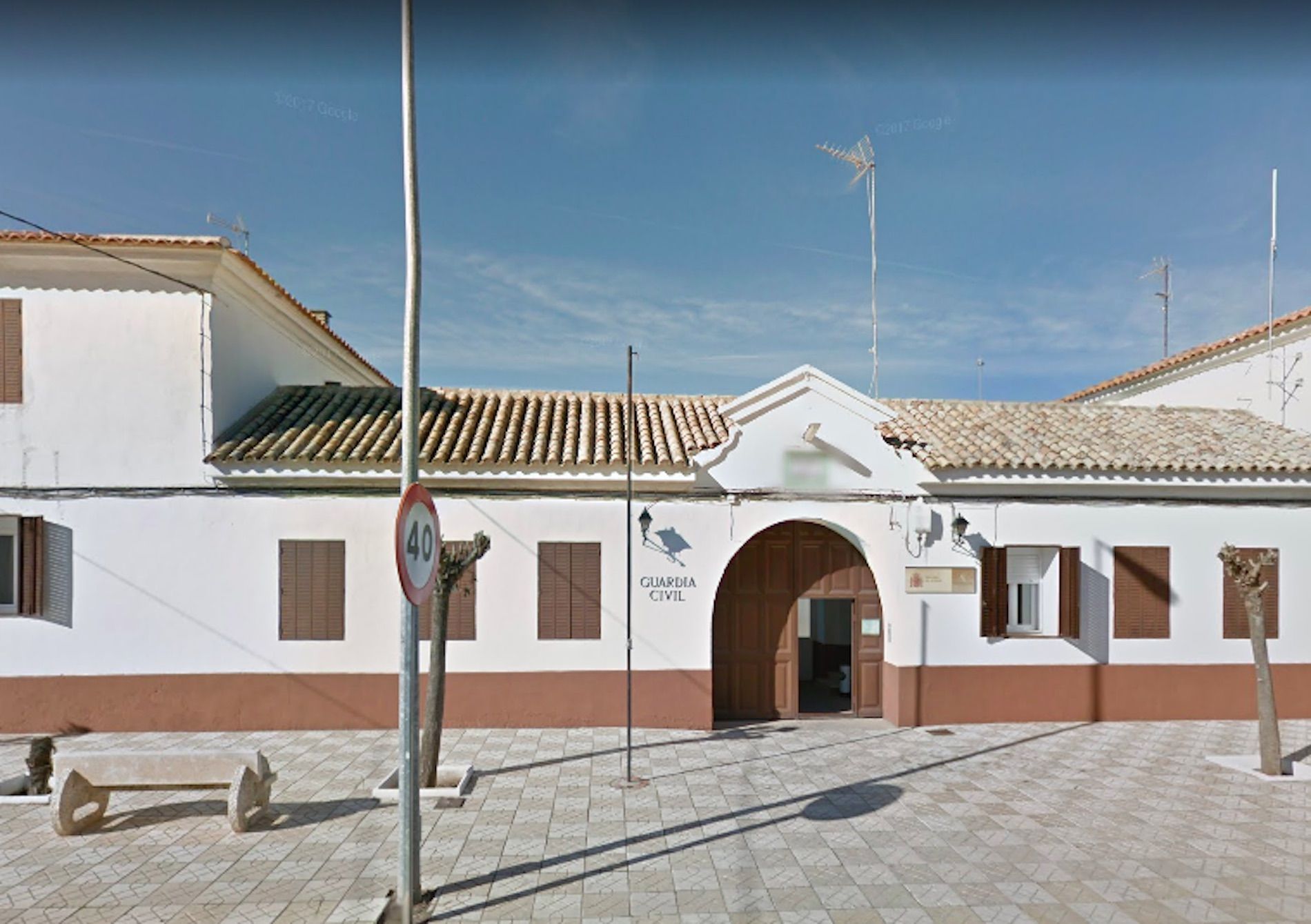Instalaciones Guardia Civil Villafranca de los Caballeros / Google Maps