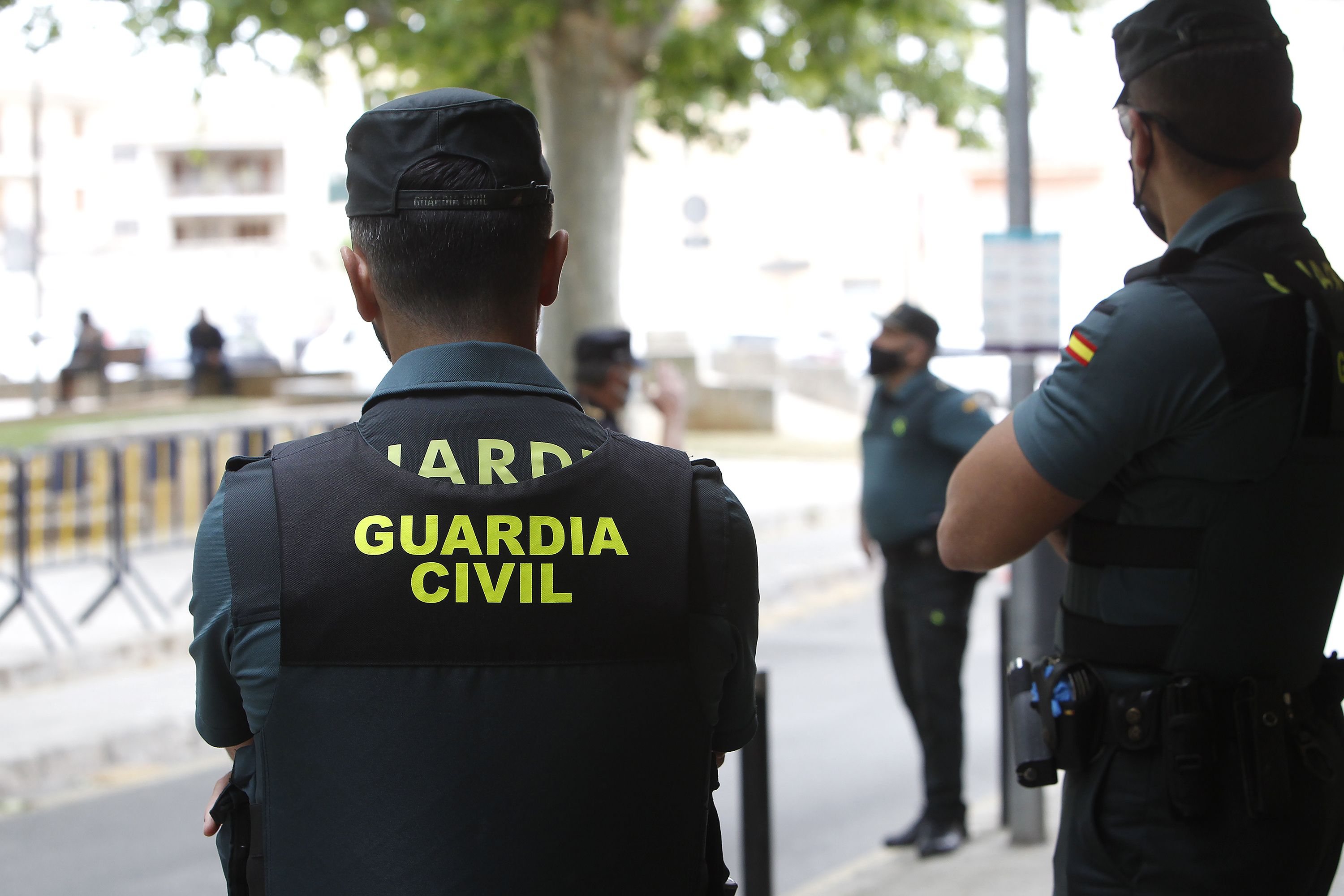 Teniente coronel oliva guardia civil