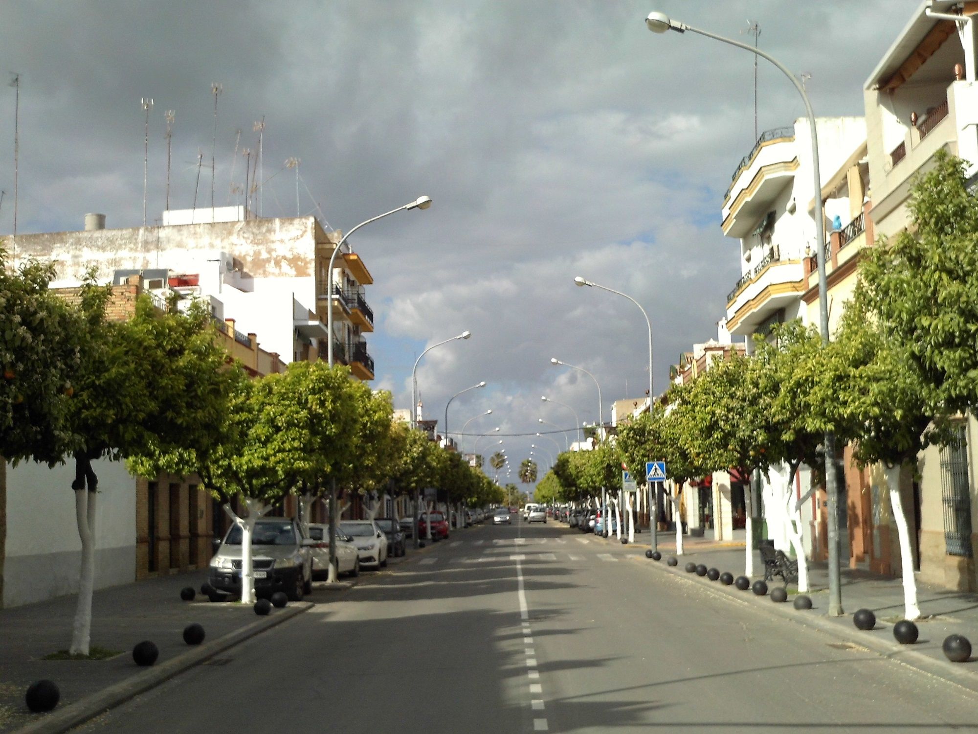 Avenida de Andalucía (Coria del Río) /  Wikimedia Commons