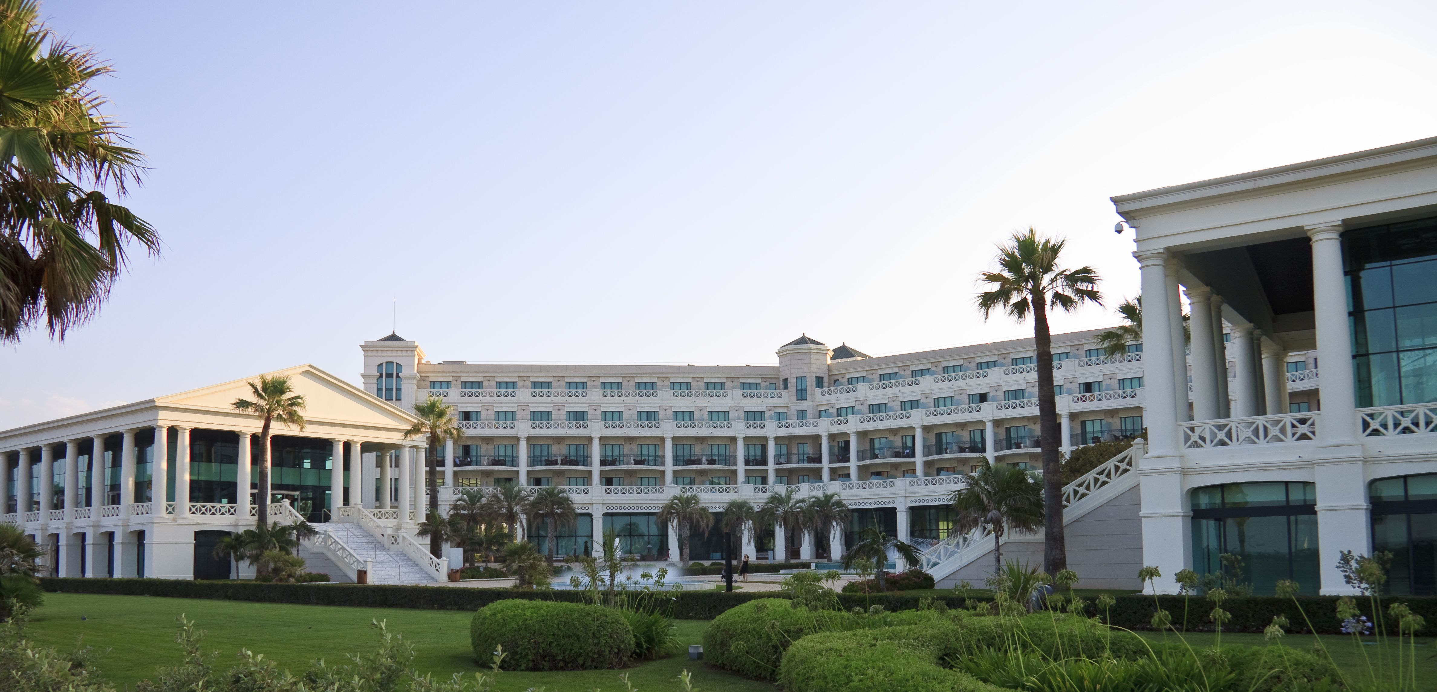 Hotel Las Arenas Valencia / Wikimedia