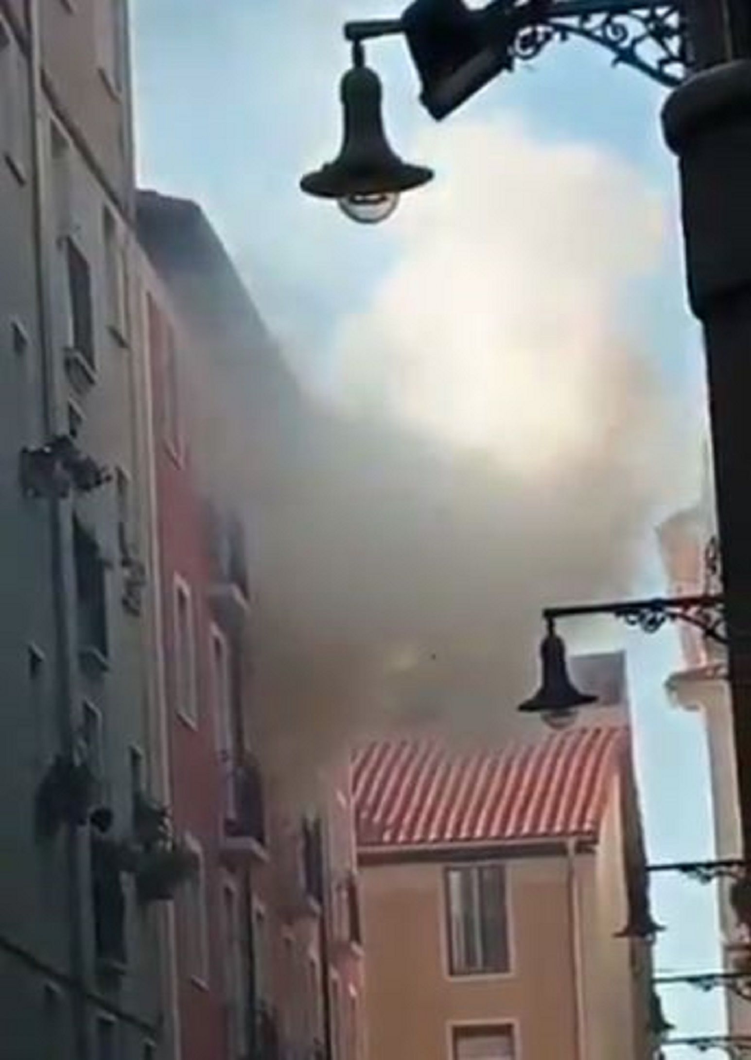 Incendio pensión Pamplona / Twitter