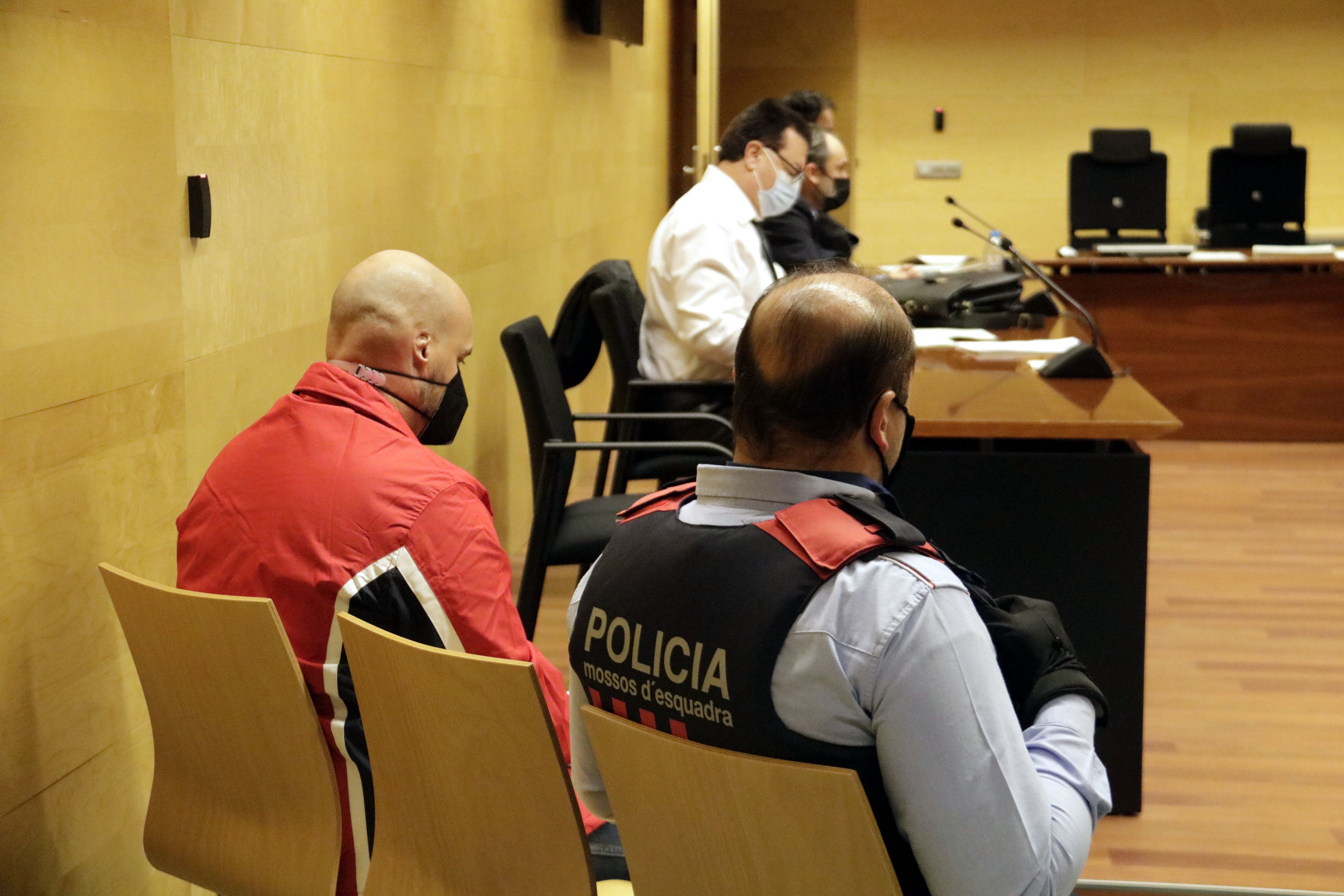 El presunto parricida de Sils, durante el juicio en la Audiencia de Girona / ACN