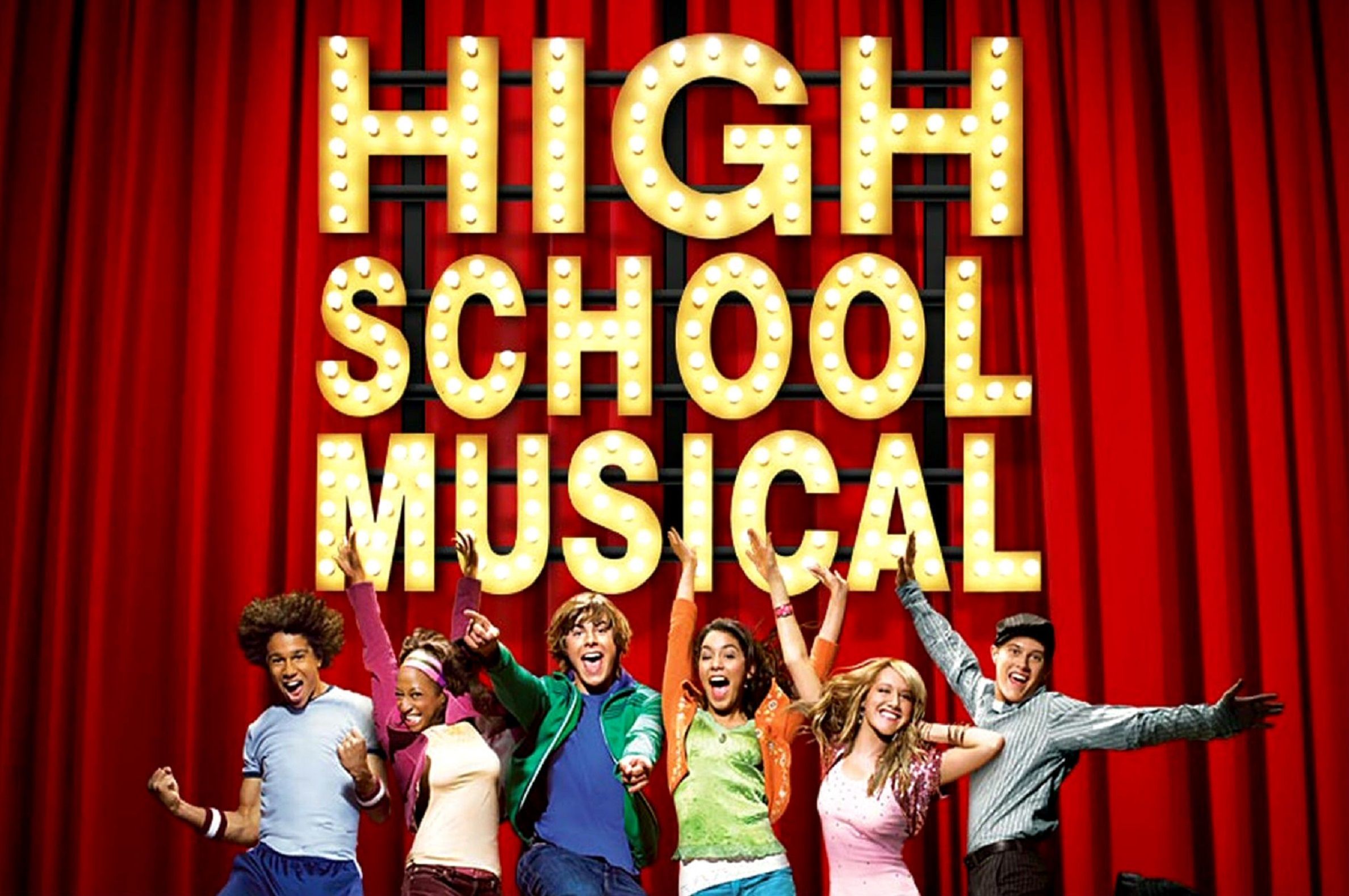 High school 2. High School Musical 2006 кадры из фильма. Зак Эфрон мюзикл Дисней. Классный мюзикл фильм 2006. Школьный мюзикл.