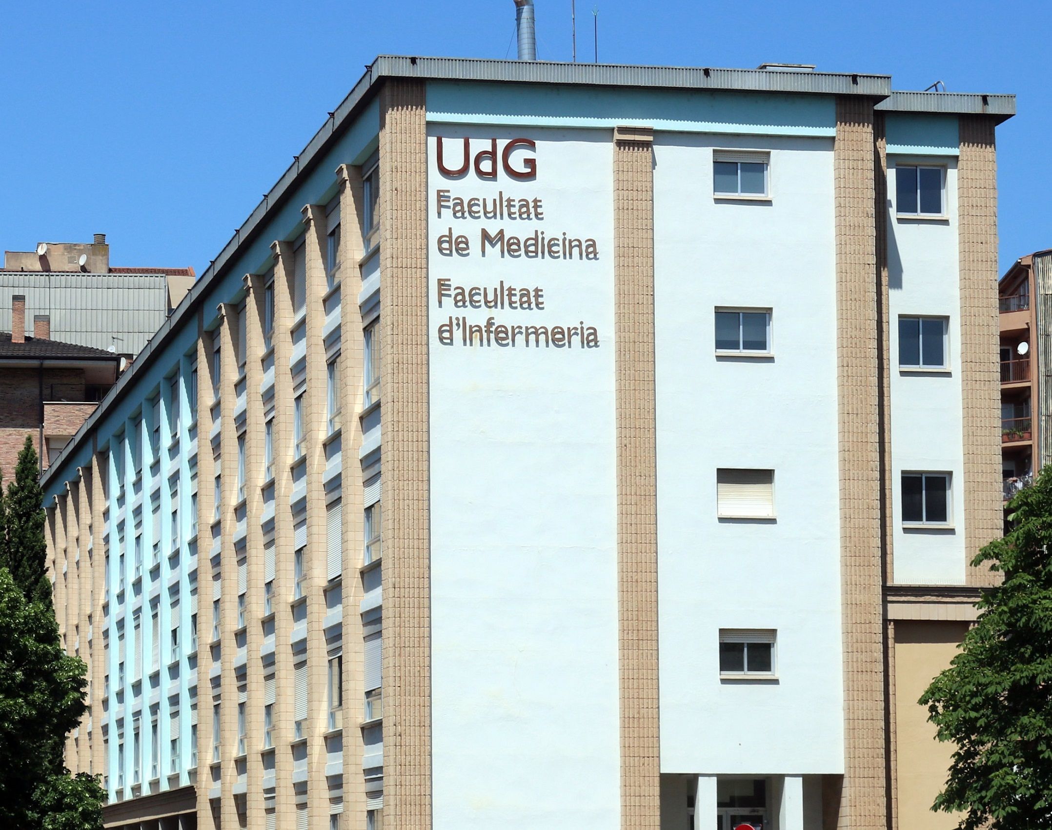 Facultat Medicina Infermeria Universitat de Girona UdG Abús Poder Professor