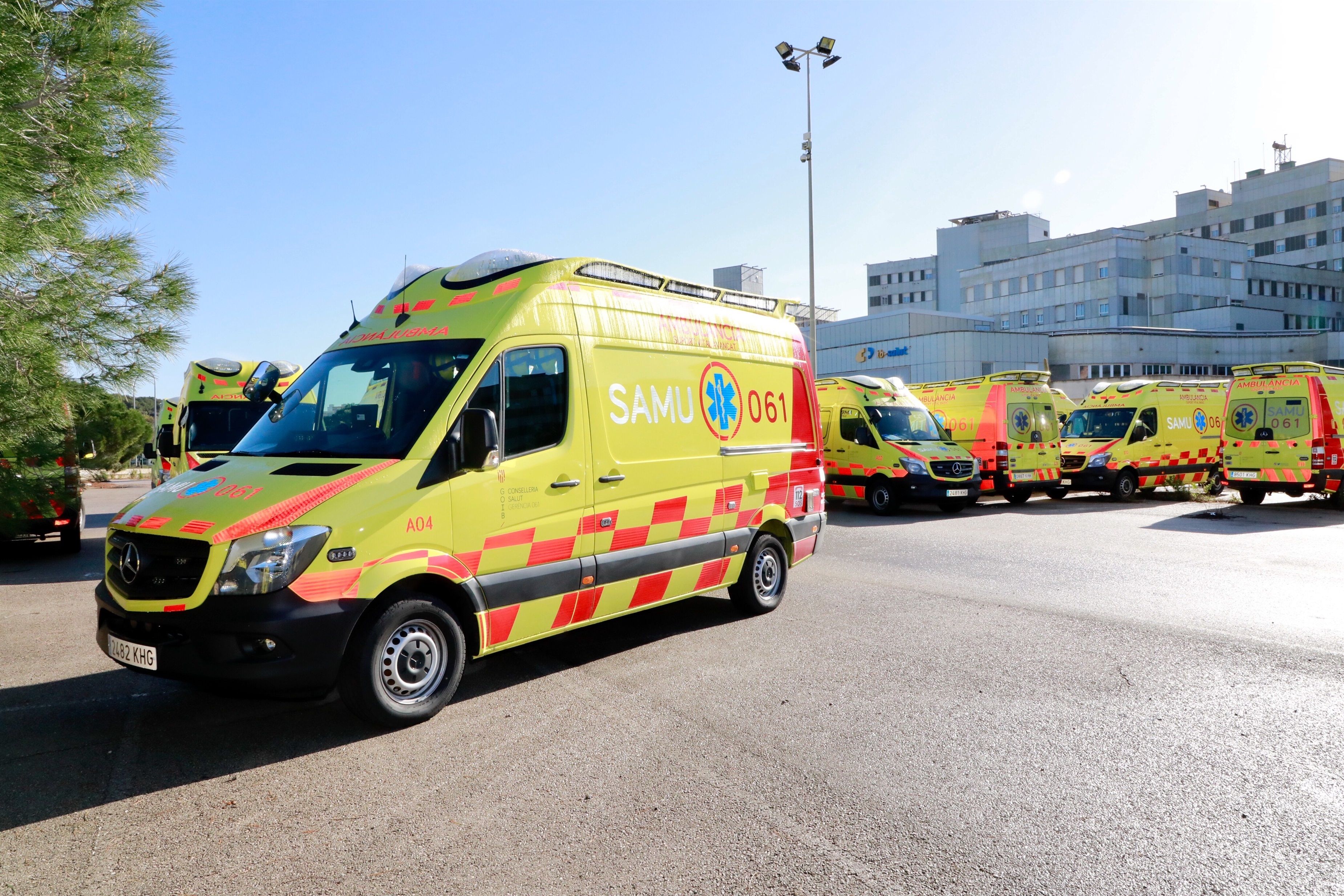 EuropaPress 3223806 ambulancias samu 061 mallorca