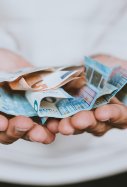 euros - christian dubovan unsplash