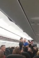 Baralla entre britànics a un vol entre Tenerife i Manchester