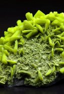 Autunita, mineral radiactivo