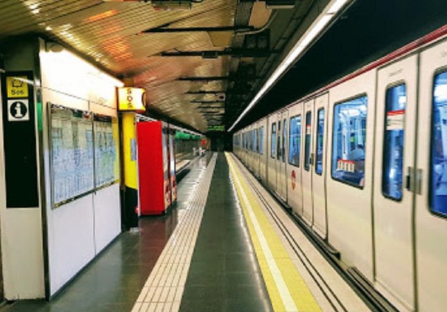 Metro Barcelona / Google Maps