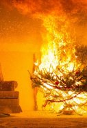 Fuego en el árbol de Navidad / Cedida