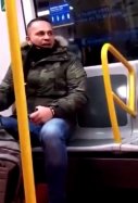 Ataque racista en el metro de Madrid / @Miquel_R