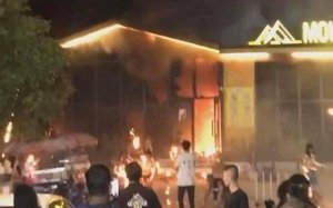 incendio tailandia personas en llamas