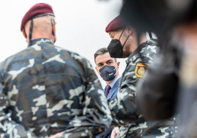 EuropaPress 4287542 presidente gobierno pedro sanchez visita base operativa grupo especial RAFAEL MARTÍN / Europa Press