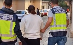 Detenció cinc persones alacant / POLICIA NACIONAL