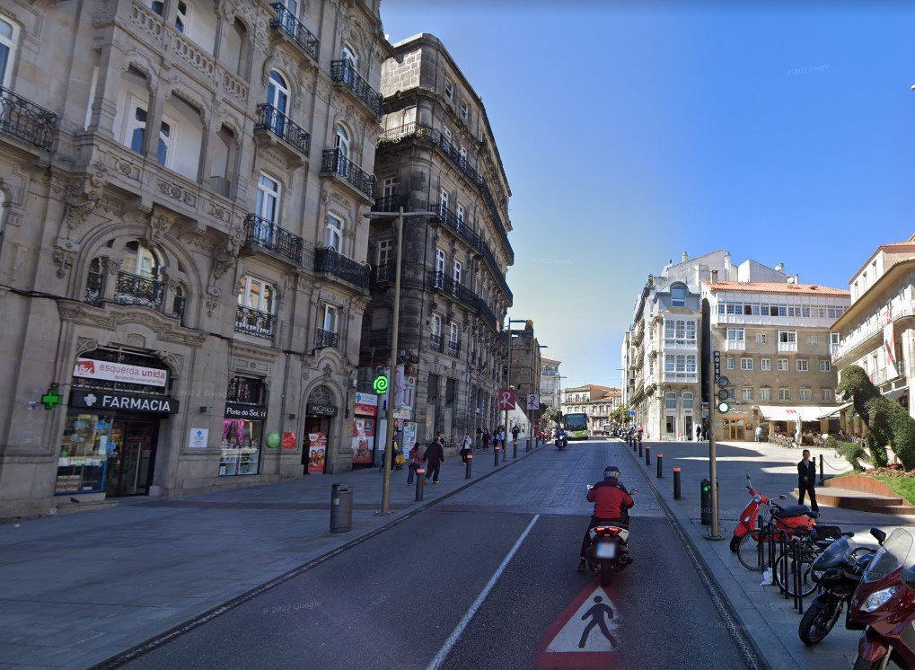Plaça Porta del Sol de Vigo / GOOGLE STREET VIEW