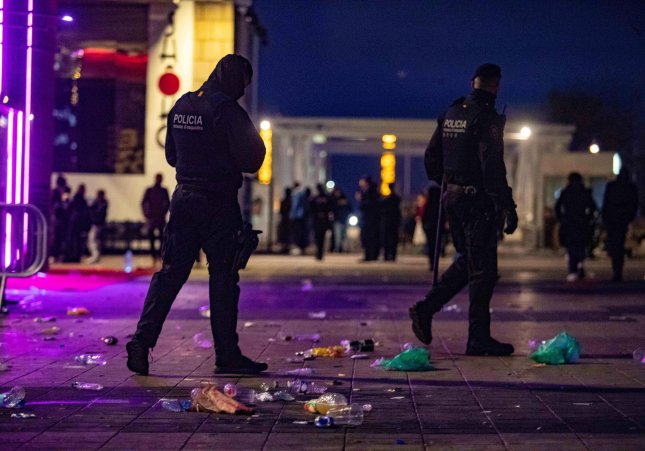 cap any barcelona mossos